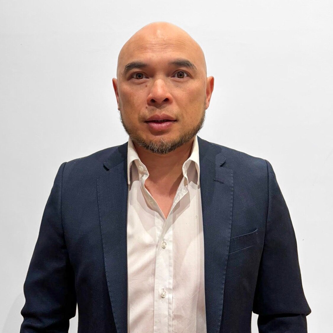 Headshot - Bart Phaosihavong